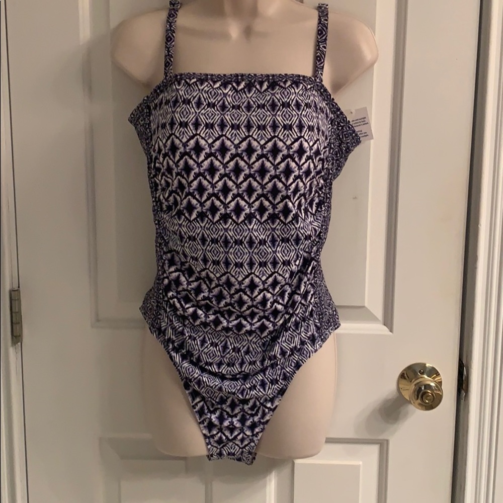 NWT-Wave Zone One Piece Swimsuit